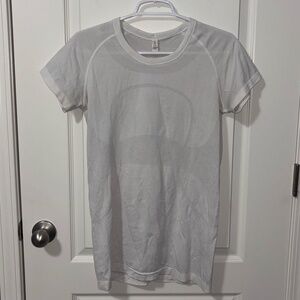 Lululemon Swiftly Tech Tee